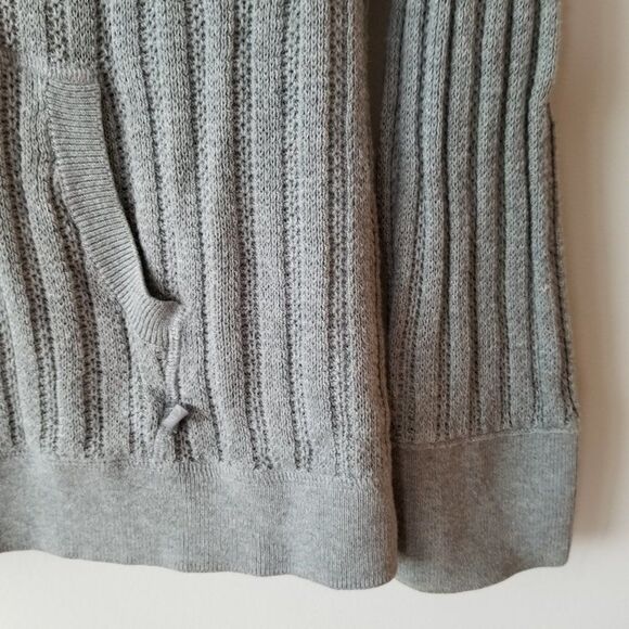 Gitano Gray Hooded Knit Sweater with Kangaroo Pocket Size Medium Lighter Weight - Picture 9 of 16